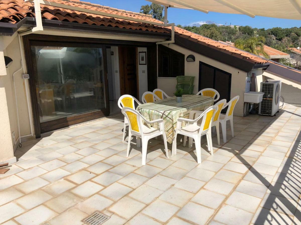Clementine'S House Villa Acireale Dış mekan fotoğraf