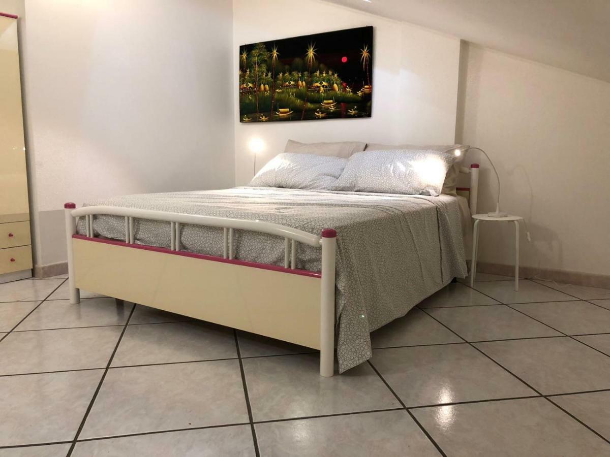 Clementine'S House Villa Acireale Dış mekan fotoğraf