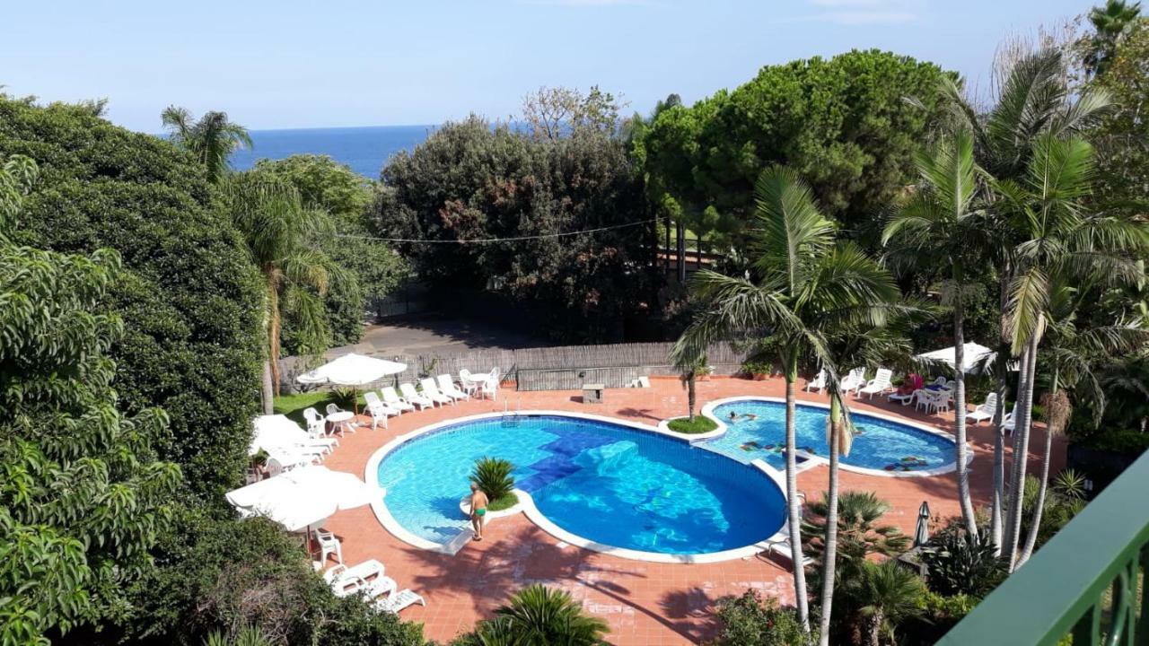 Clementine'S House Villa Acireale Dış mekan fotoğraf